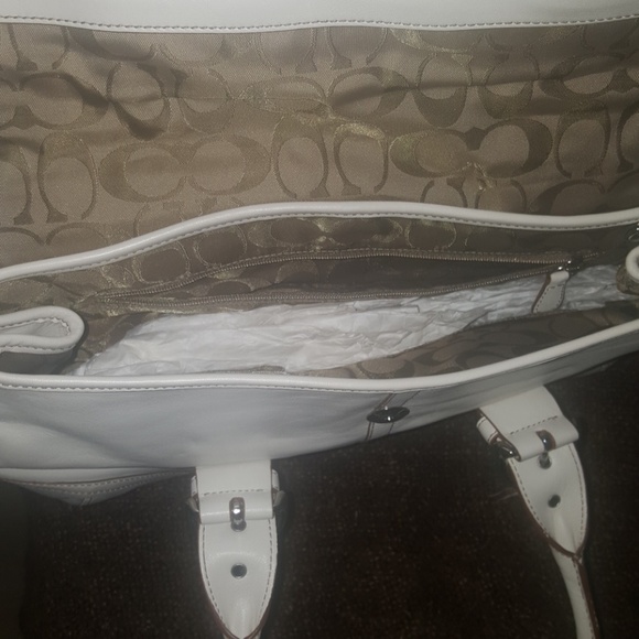 Coach Purse - Picture 2 of 8